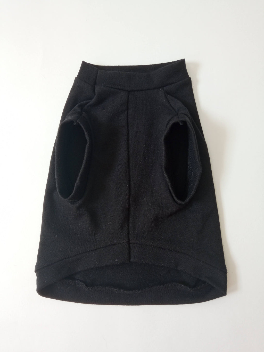 Fondo Negro Básico - Ropa para mascotas