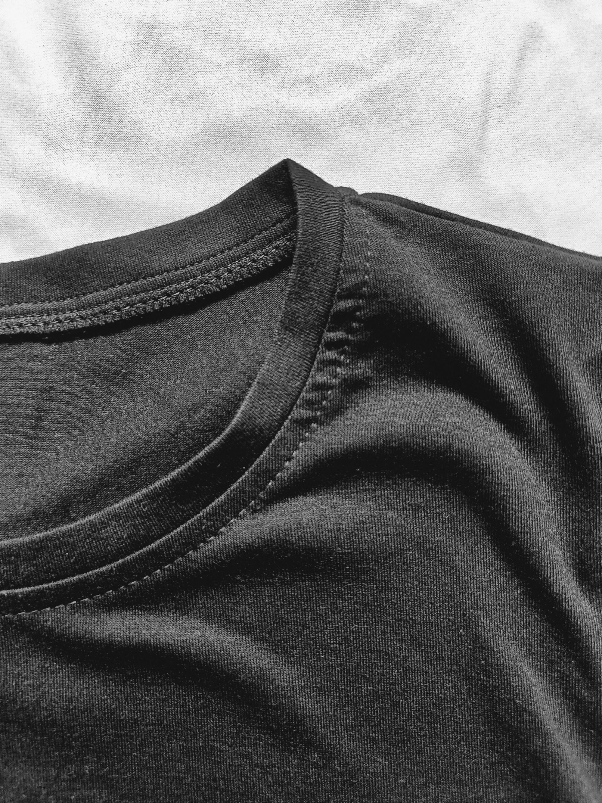 Camiseta Básica Negra para Mujer