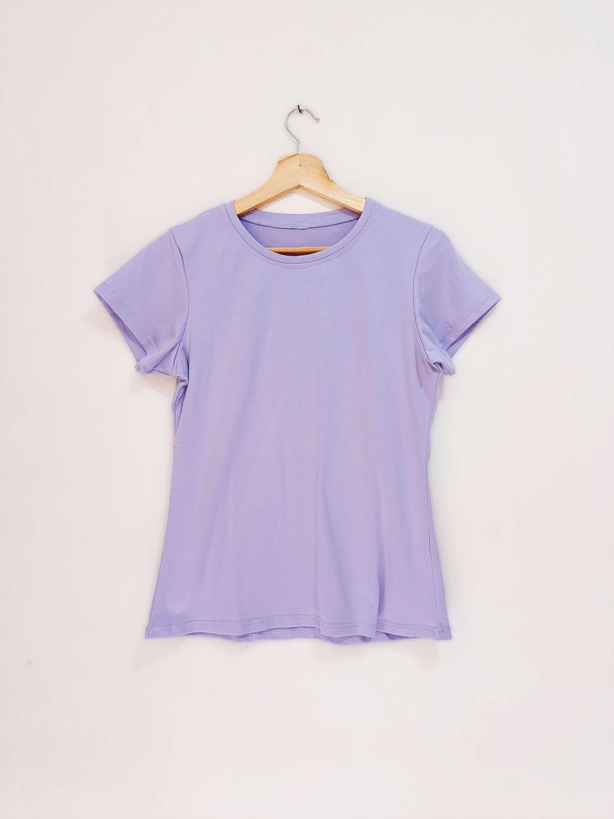 Camiseta Básica Lila para Mujer