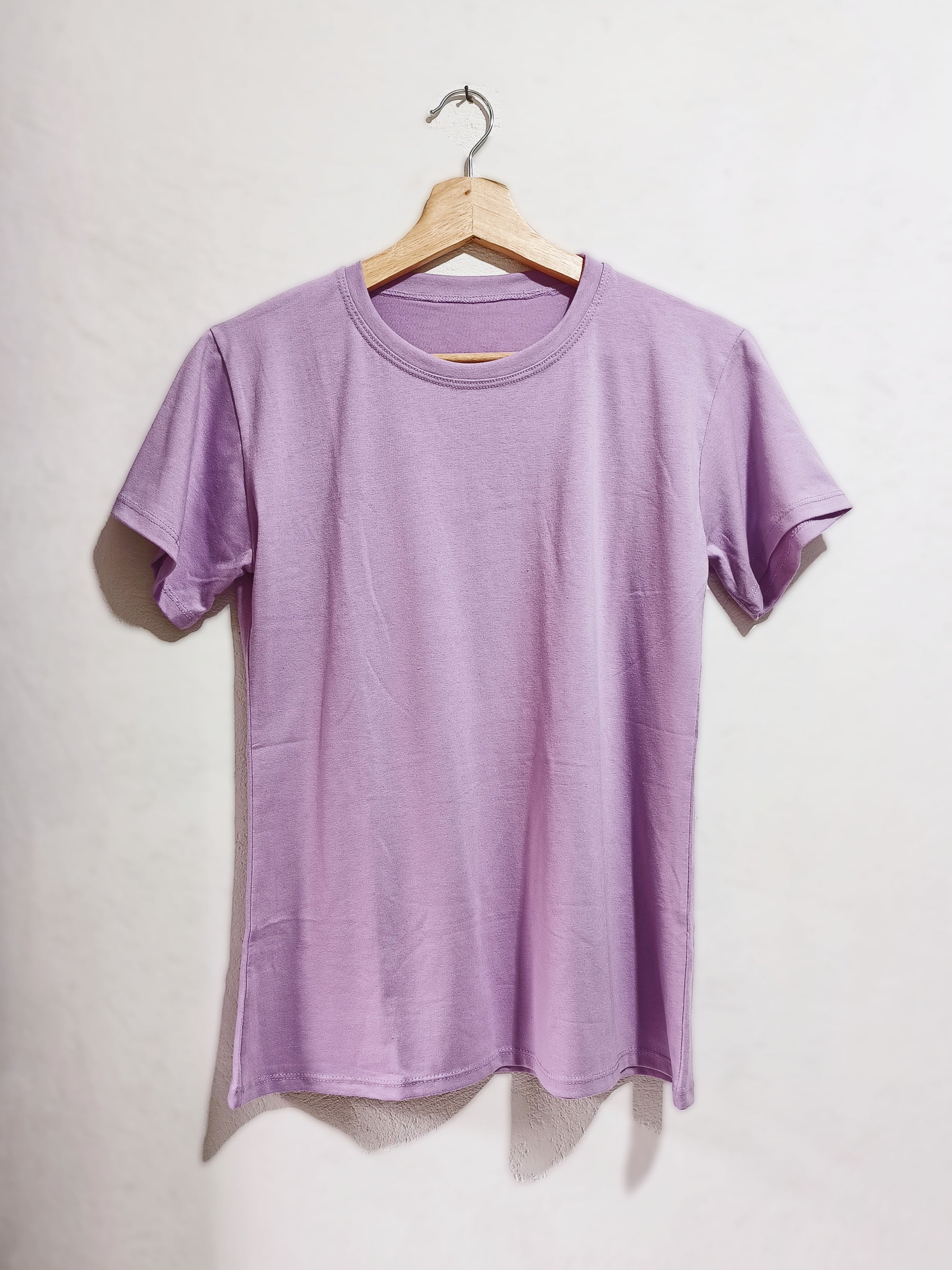 Camiseta Básica Cuello Redondo (Lila) Para Mujer