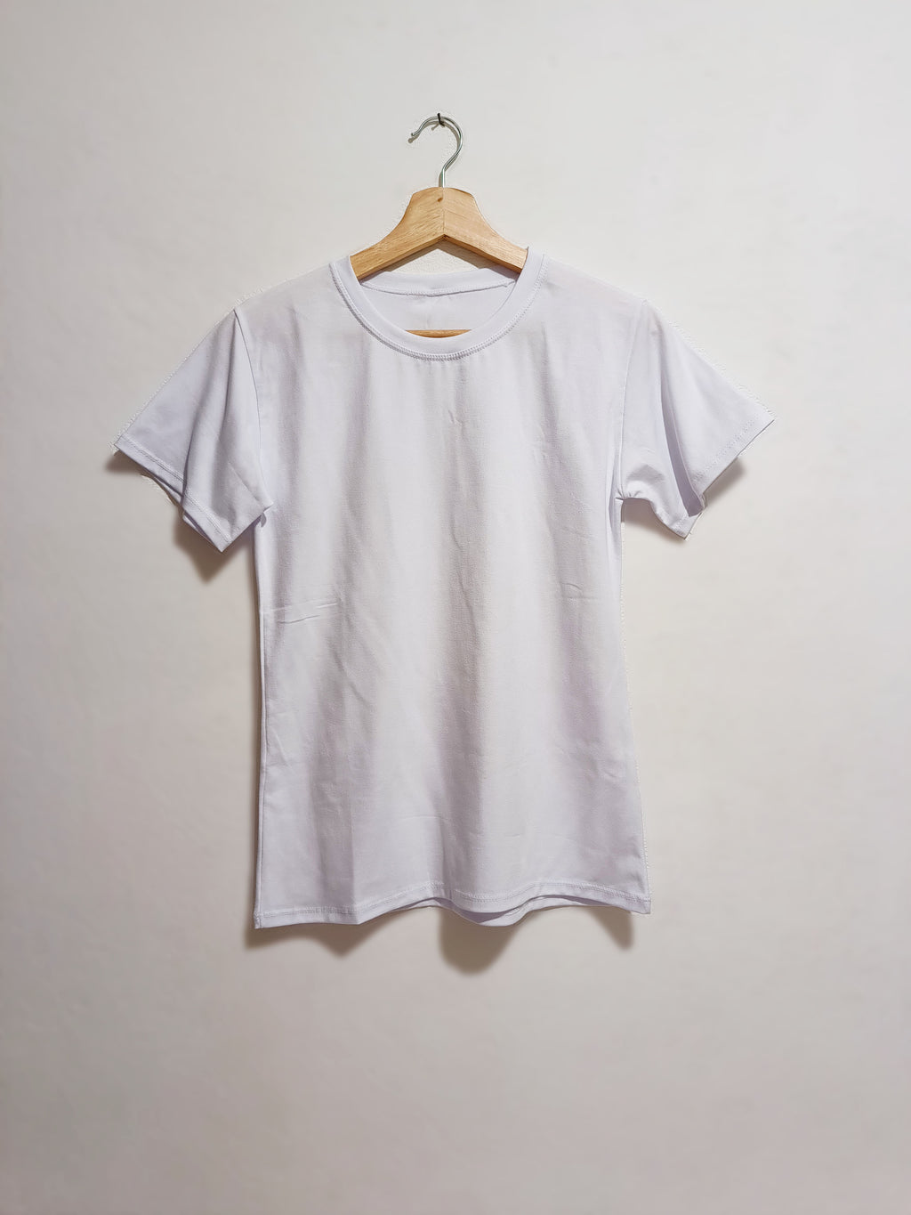 Camiseta Básica Cuello Redondo (Blanco) Para Mujer