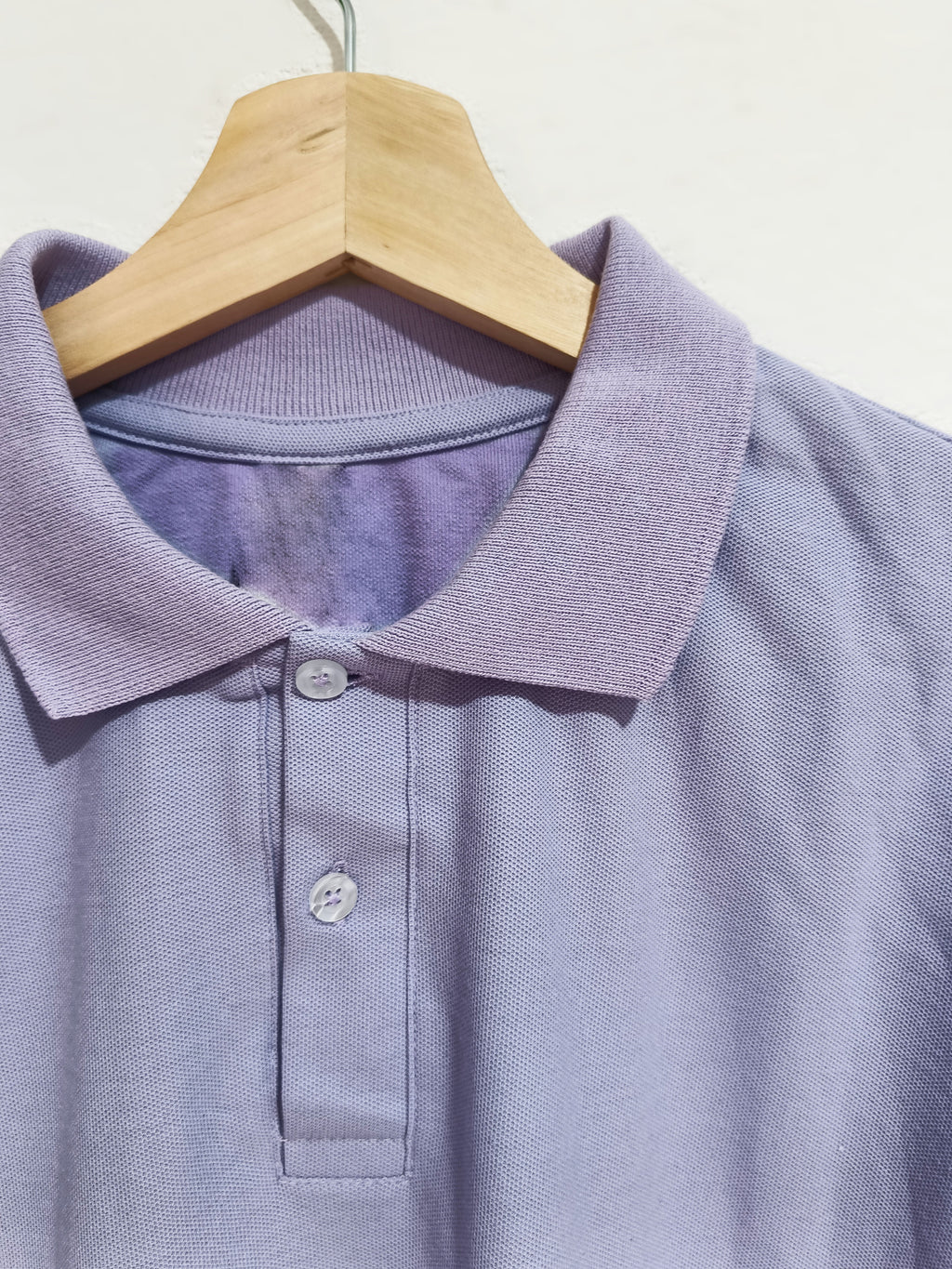 Camiseta para Hombre Tipo Polo (Lila)